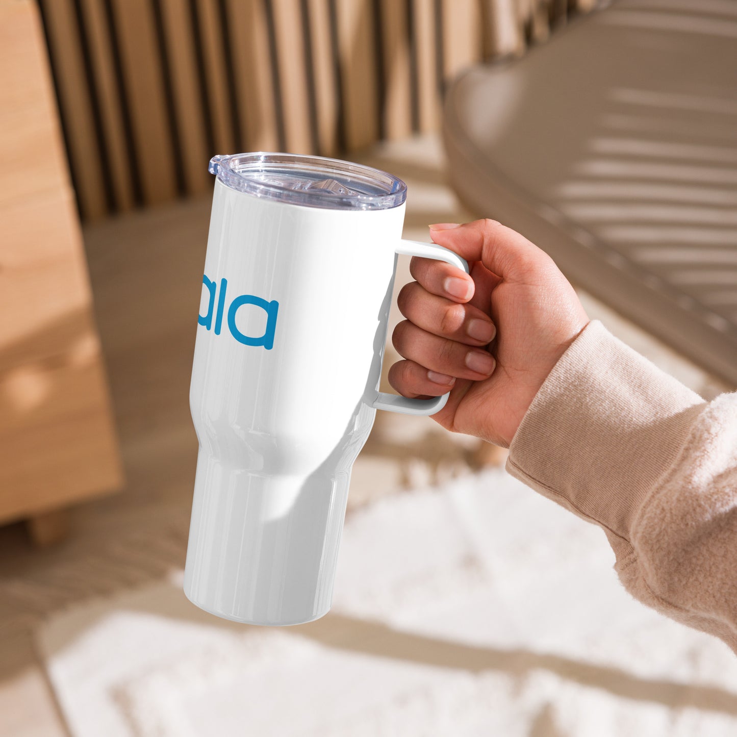 NALA Travel mug with a handle